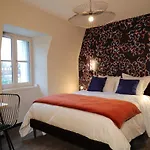 La Ponsin Apartmanhotel 4*