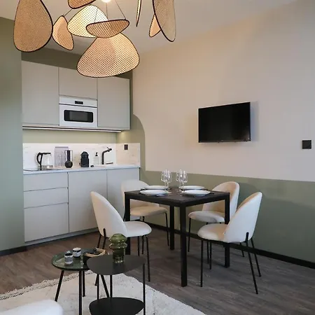 Hotel apartamentowy La Ponsin