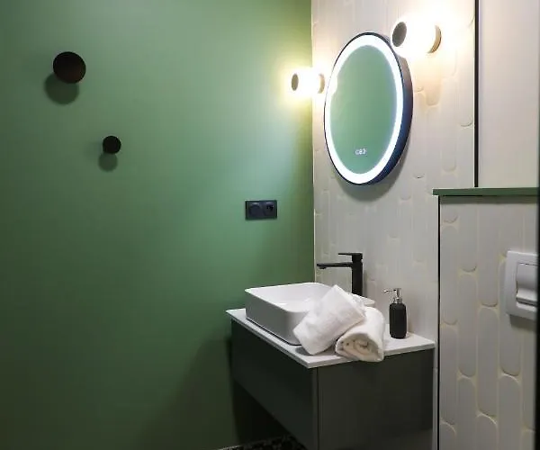 아파트호텔 La Ponsin 4*