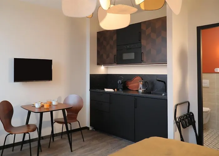 La Ponsin 아파트호텔 4*