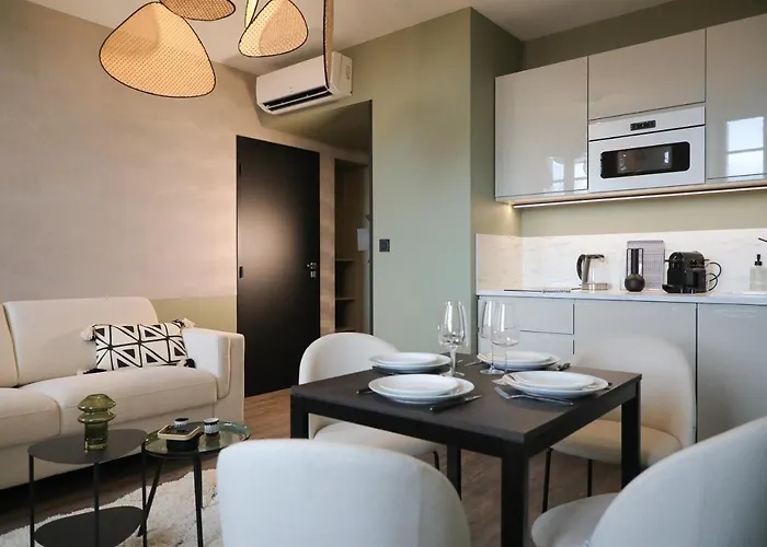 La Ponsin 아파트호텔 4*