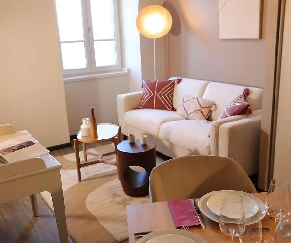 아파트호텔 La Ponsin 4*