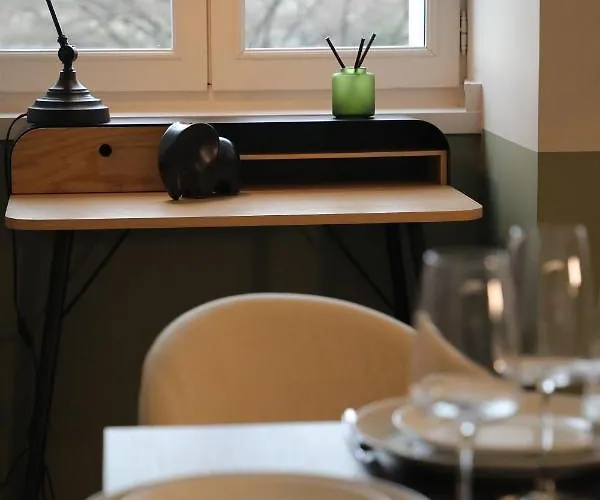 La Ponsin 아파트호텔